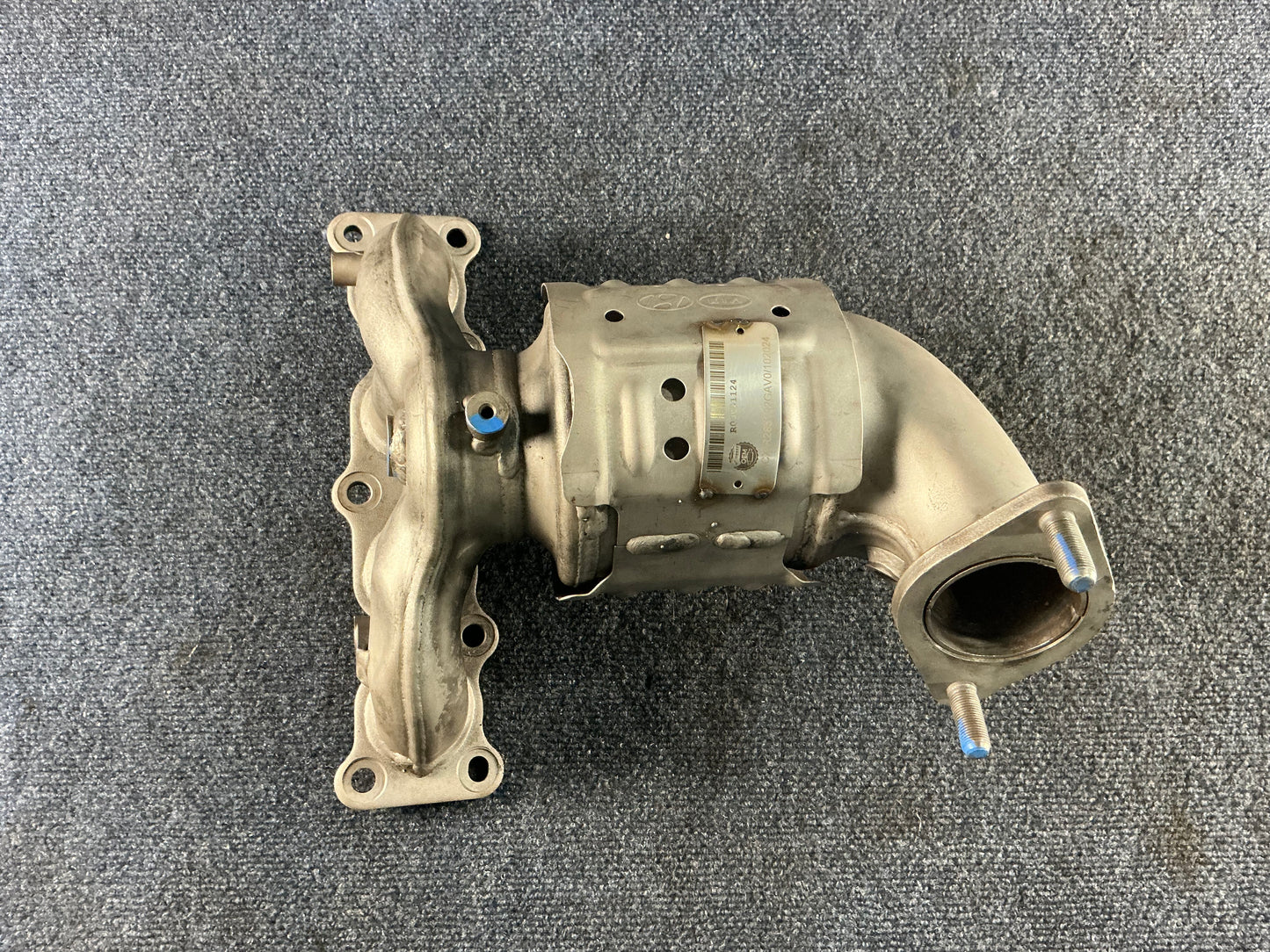 HYUNDAI/KIA Exhaust Manifold OEM PN 285102GAV0 EPA Code ACX
