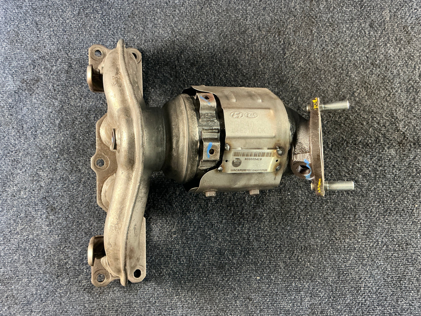 HYUNDAI/KIA Exhaust Manifold OEM PN 285102G540 EPA Code ACX