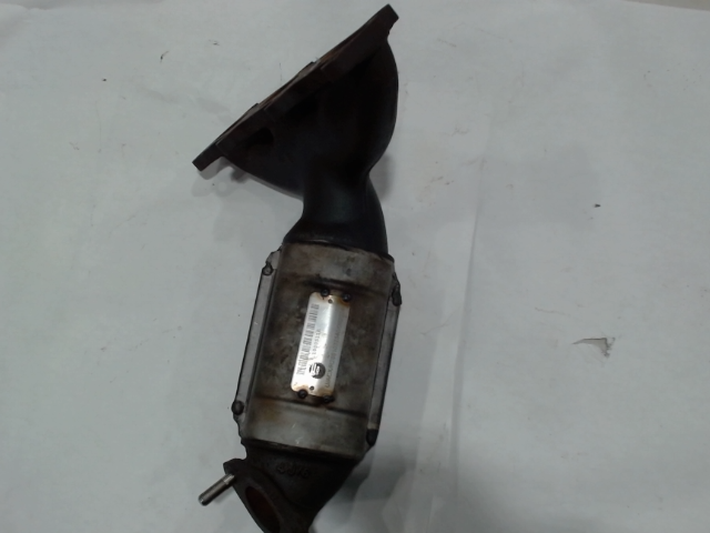 Right, Catalytic Converter with Integrated Exhaust Manifold