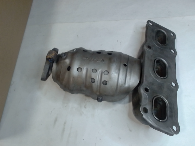 Left, Catalytic Converter with Integrated Exhaust Manifold