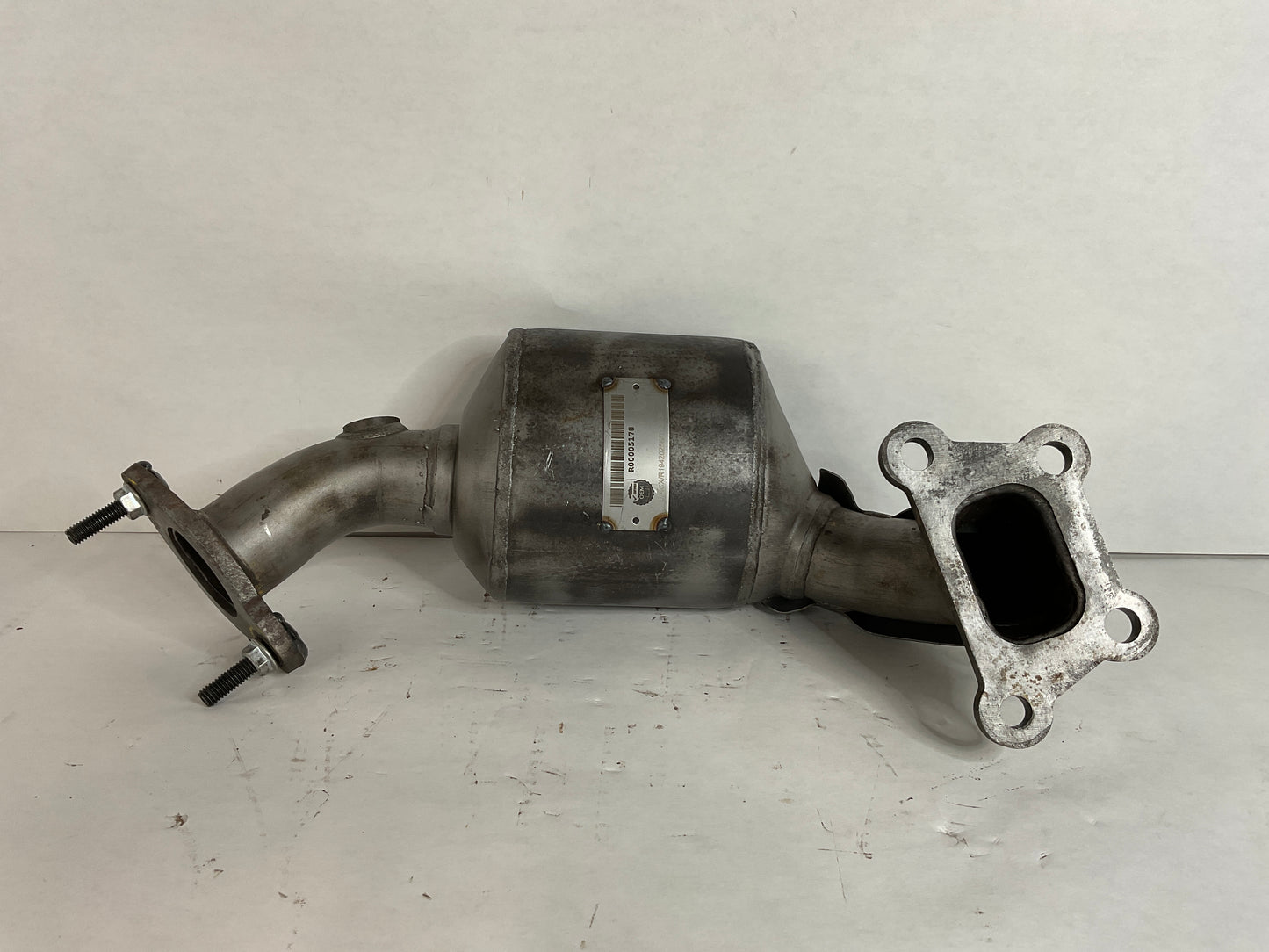 Catalytic Converter
Front Forward
Converter & Pipe, F (S)Converter
Impala, Monte Carlo. 3.6l. Front exhaust pipe. Federal. All.
Replaces: 20831819