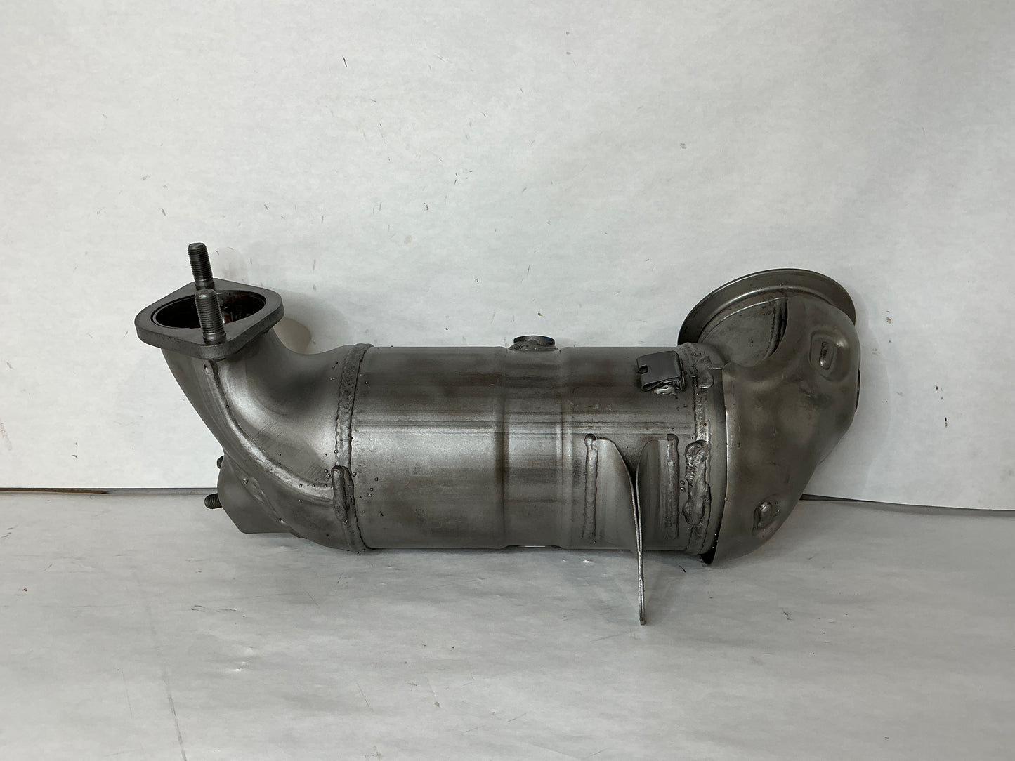 Front
Catalytic Converter, Manifold Catalytic A
Sorento. Without hybrid. Upper. To 12/07/2023. With turbo.
