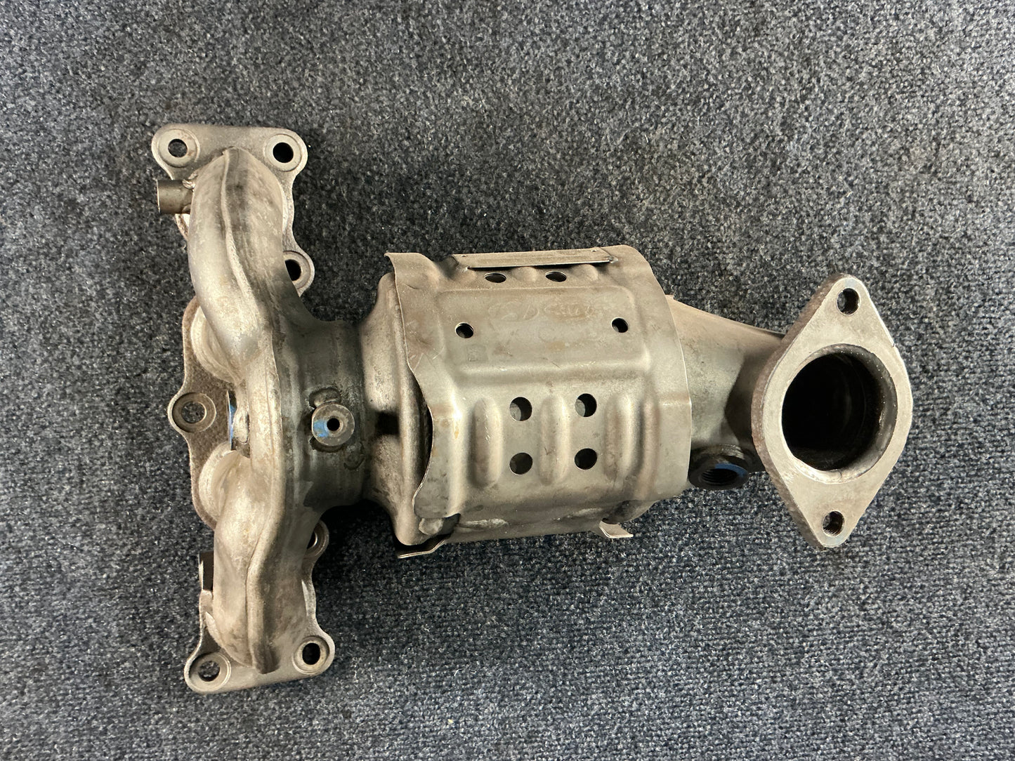HYUNDAI/KIA Exhaust Manifold OEM PN 285102GCG0 EPA Code ACX