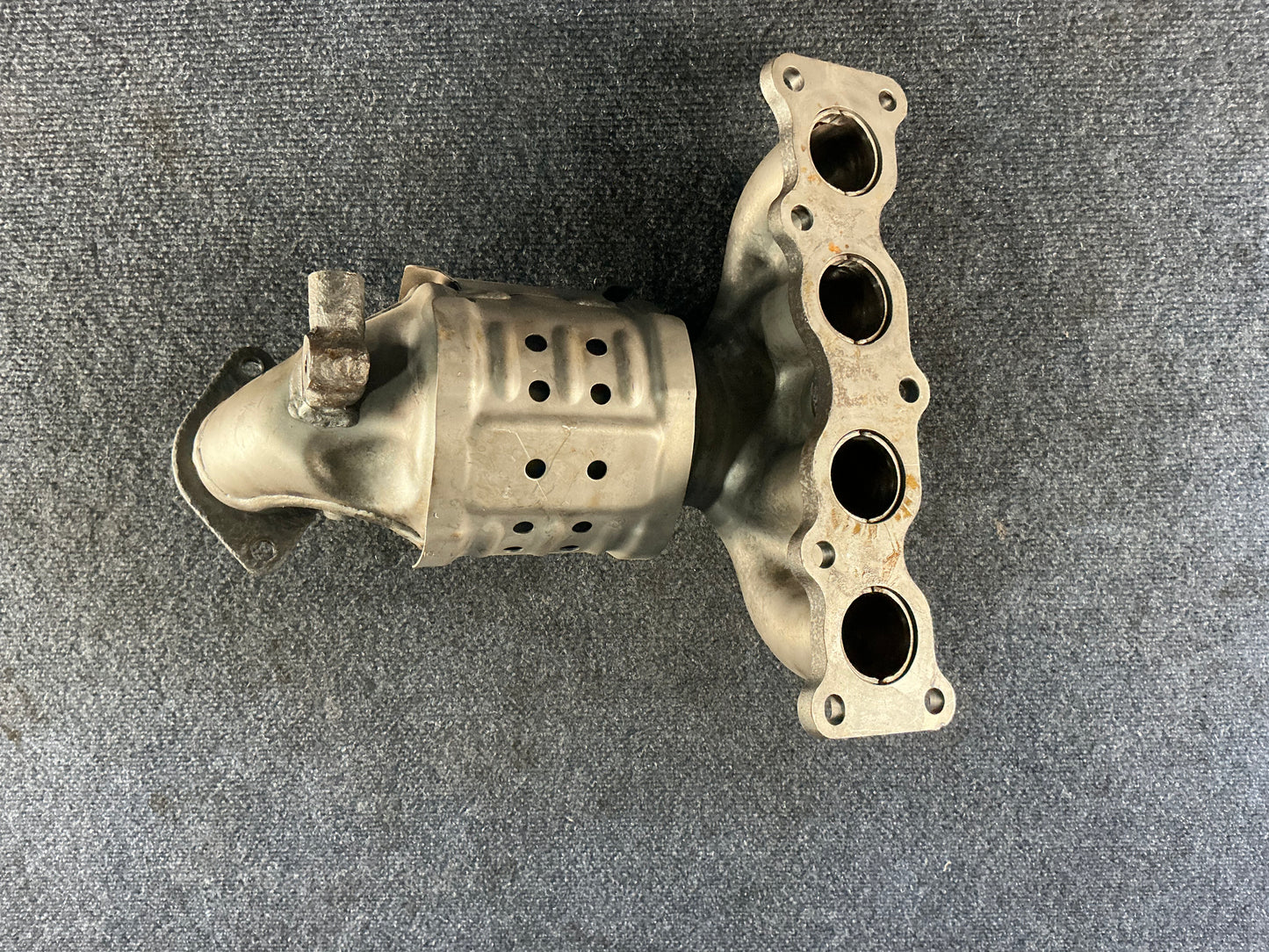 HYUNDAI/KIA Exhaust Manifold OEM PN 285102GCG0 EPA Code ACX