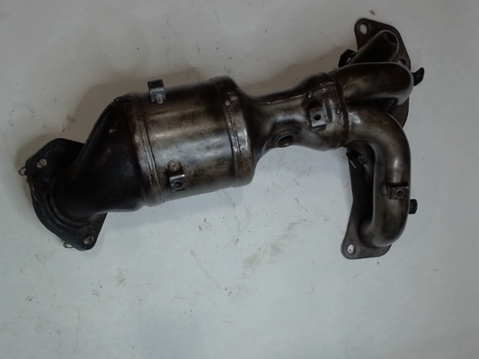 Catalytic Converter with Integrated Exhaust Manifold, Federal