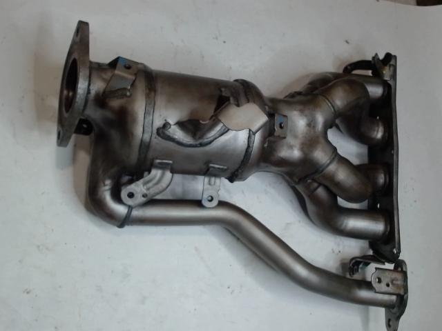Catalytic Converter with Integrated Exhaust Manifold, Exc.Japan Built