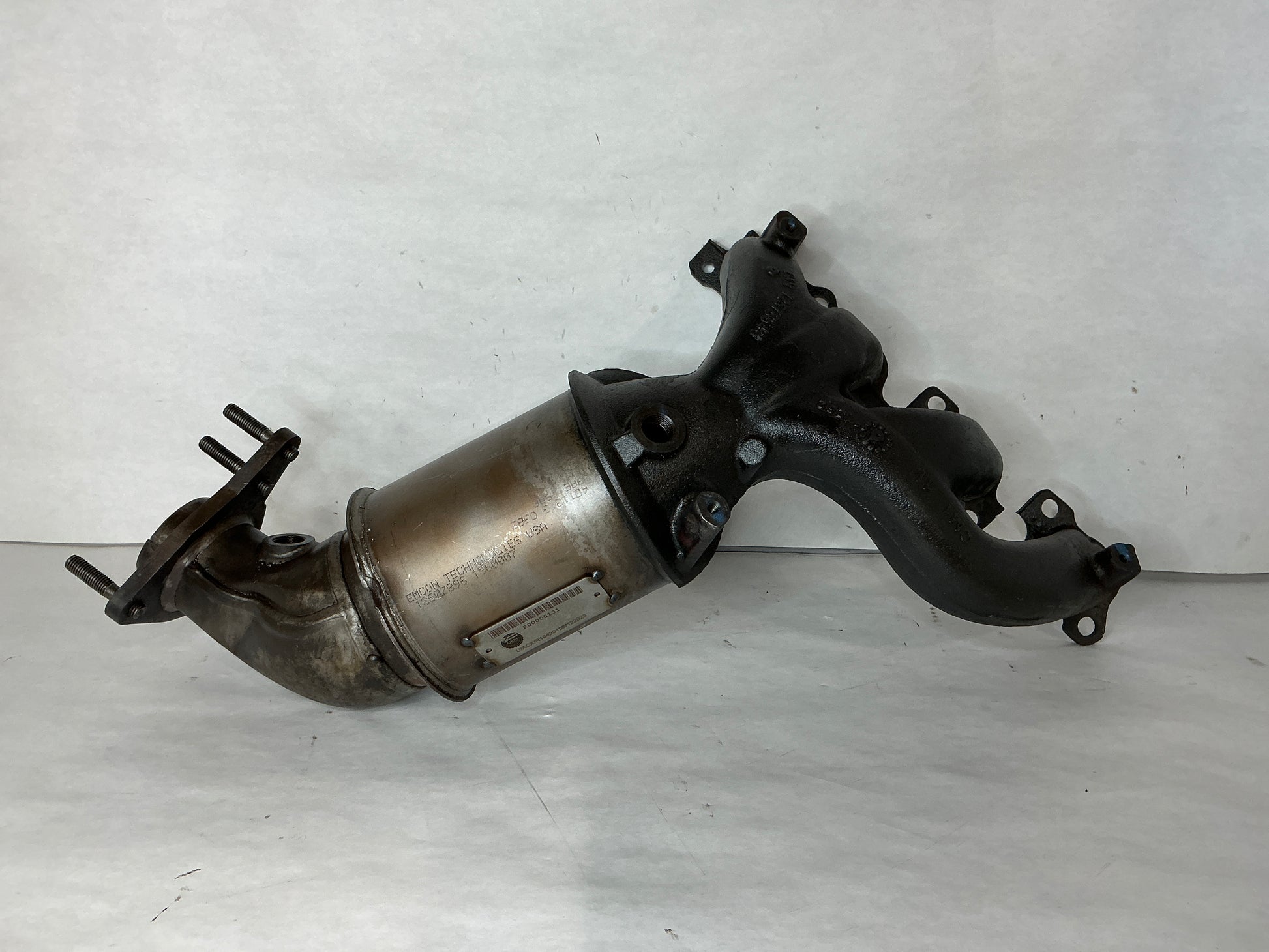 Exhaust Manifold with Catalytic Converter 
Secondary P/N: Isuzu (8194201960)