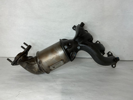 Exhaust Manifold with Catalytic Converter 
Secondary P/N: Isuzu (8194201960)