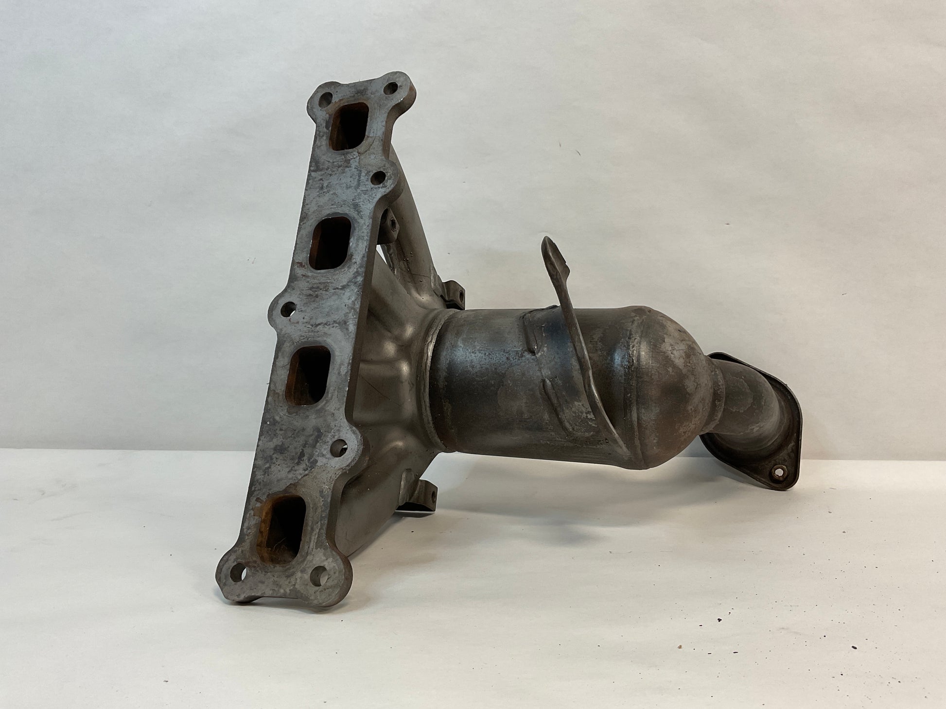Exhaust And Catalytic Converter Manifold - Mopar 