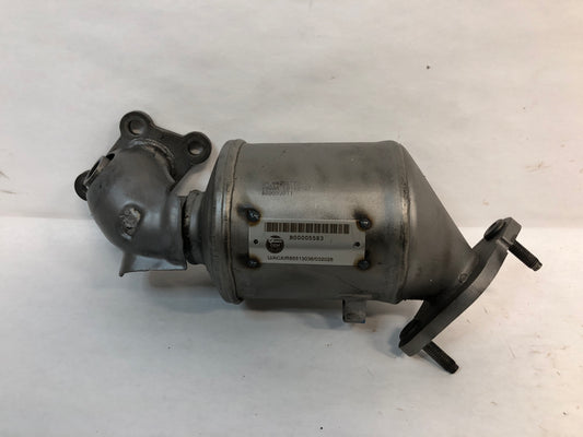 Warm Up Three-Way Catalytic Converter Right / Passenger Side 
Also described as "Front Rearward" by GM