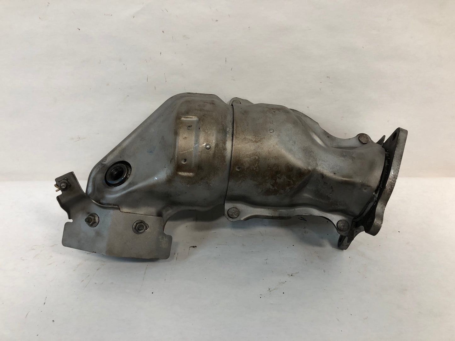 Converter, Exhaust Manifold, Exhaust Pipe, Pipe Assembly Center Exhaust - PB002086

WRX. 2.0L. Forester. With turbo. Center.

Replaces:	44612aa770

MARK FCA74