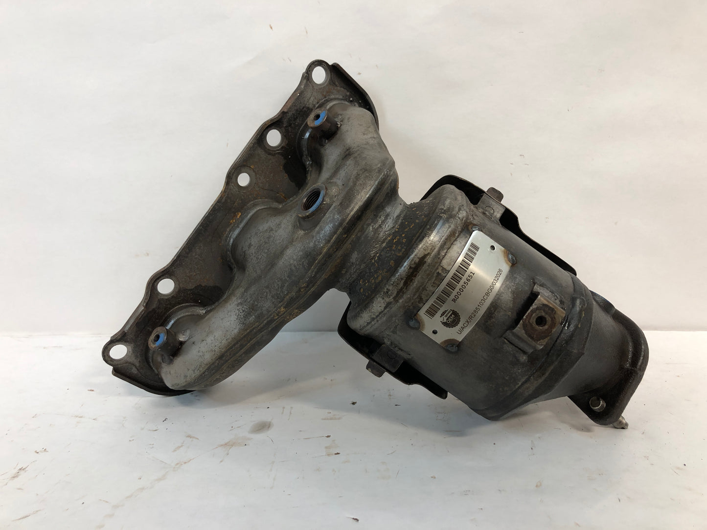 Exhaust Manifold Converter, Left