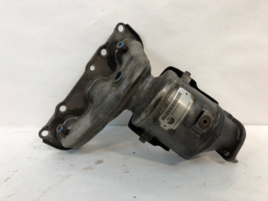 Exhaust Manifold Converter, Left