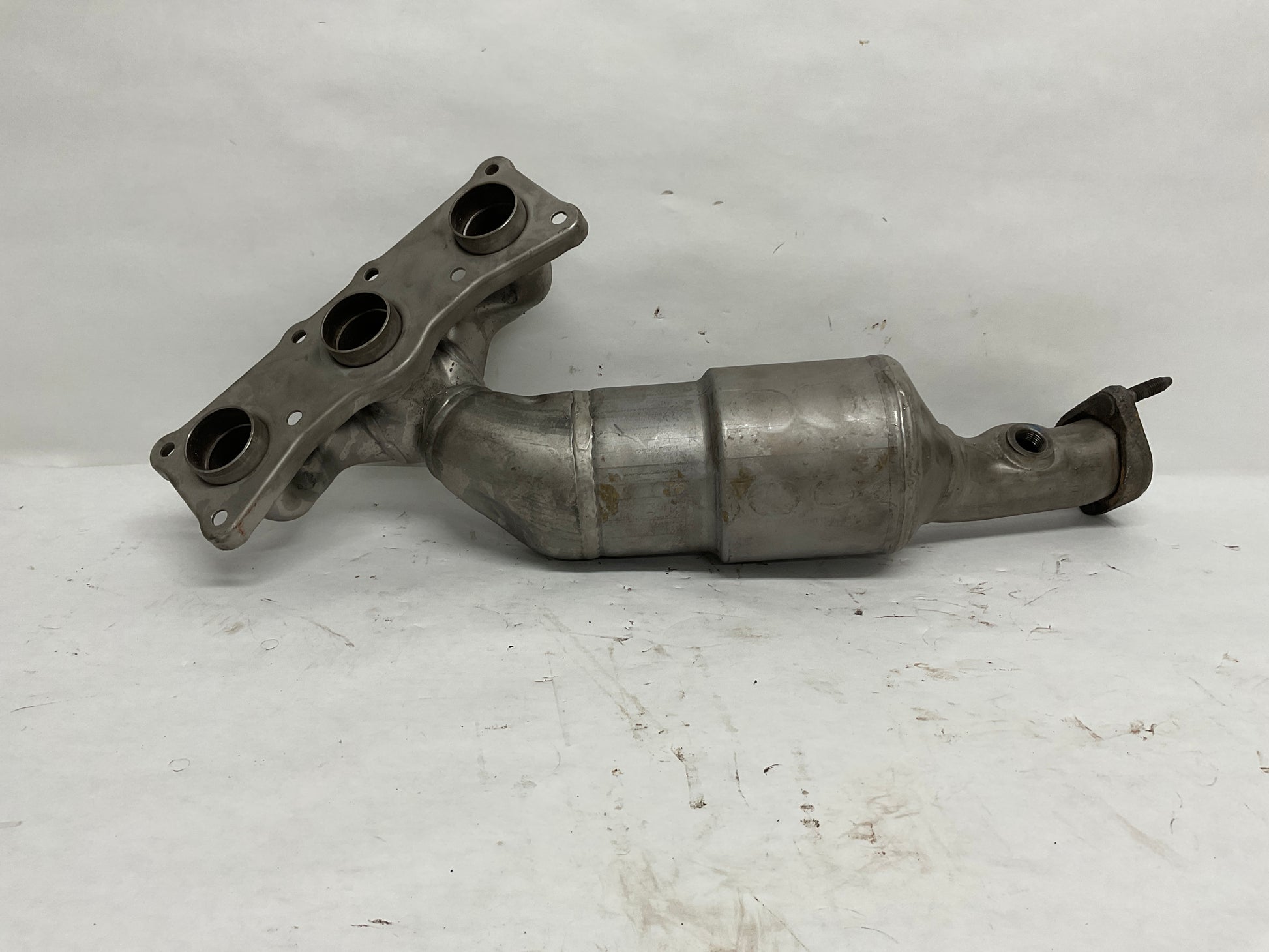 18407545309
RP exhaust manifold with catalytic conv
ZYL.4-6 ULEV2
From:03/01/2005To:-Weight:3.583 kgPrice:$991.47
Superseded by:
18407563737(09/01/2006 — ), nonexchangeable retrospectively18407596879(03/02/2009 — 01/28/2014), nonexchangeable retrospectively18407646693(09/03/2012 — ), Exchangeable retrospectively
Part 18407545309 was found on the following vehicles:
3' E90   (02/2004 — 08/2006)
3' E91   (01/2005 — 08/2006)