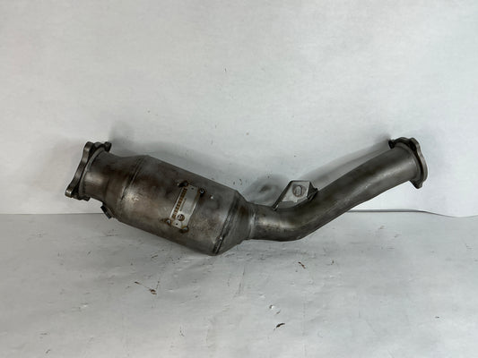 Catalyst
Fits A4, A5, allroad, Q5, S4 2.0 Liter. 2.0 Liter, Sedan. 2013-2016. A4 2.0L. A5 2.0L. Allroad. Convertible, 2.0 Liter. Coupe, 2.0 Liter. Q5 2.0L. w/o Hybrid. A5. 2.0l. A4. 2.0l. Q5. 2.0l. Allroad. 2013-2016. 2.0L, Sedan. Coupe, 2.0L. w/o Hybrid.
