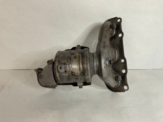 Right, Catalytic Converter with Integrated Exhaust Manifold W/AWD