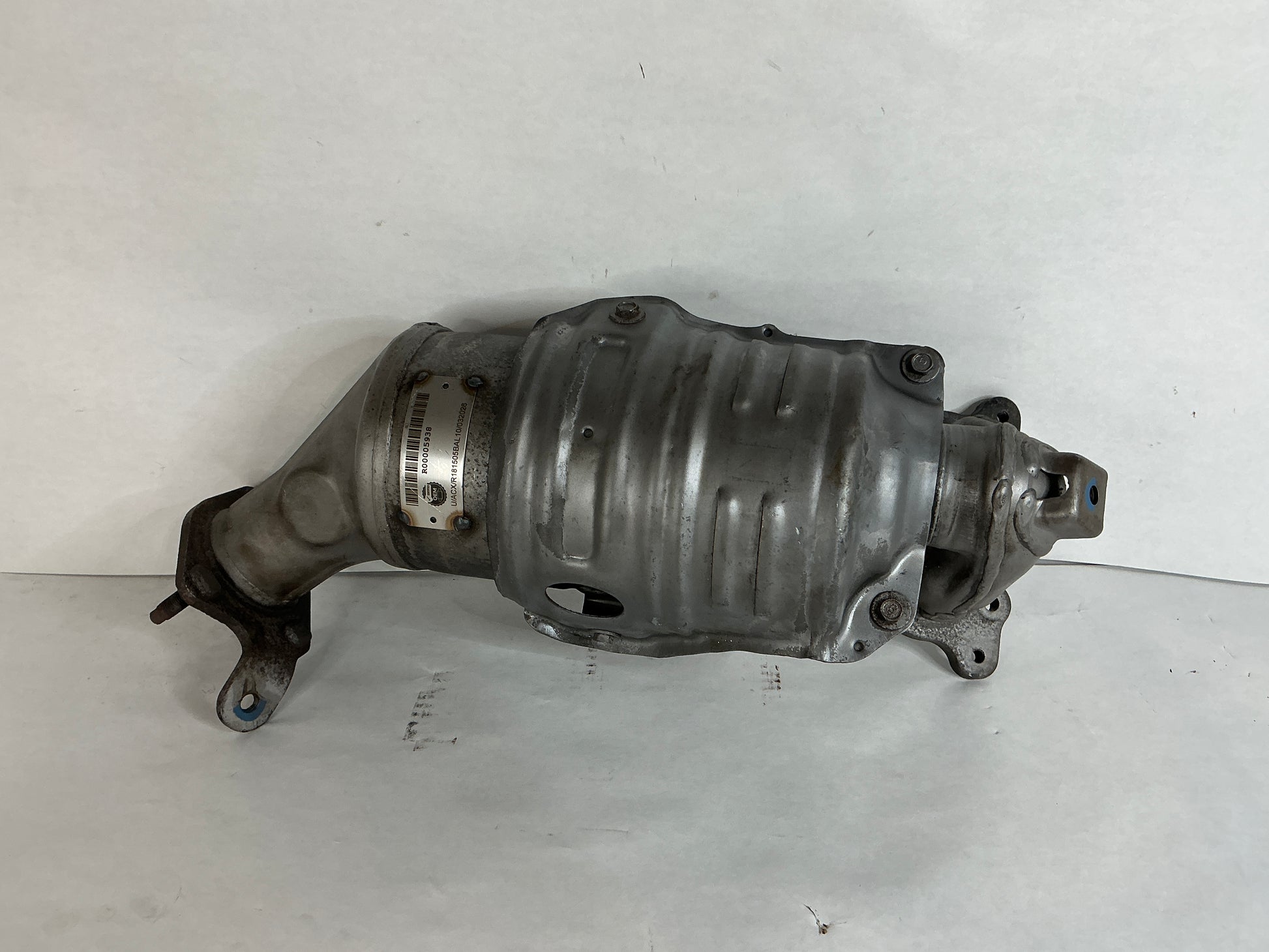 	Converter, Converter Assembly
Description:	
Civic. 2.0l. Without turbo. Auto trans. Type 1. Coupe, sedan, 2.0L, california.