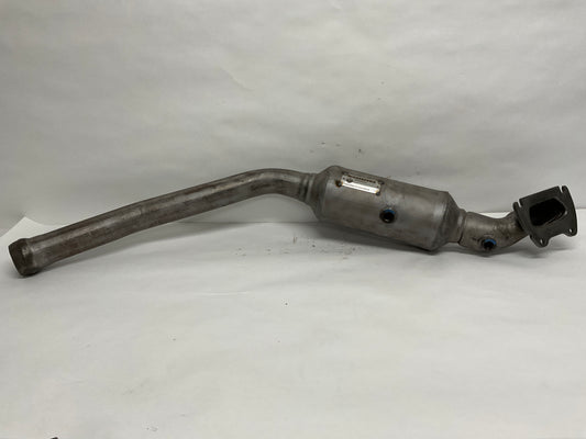 	Pipe And Converter, RIGHT SIDE (From Driver's Seat USA LHD)
Description:	
To Manifold.

Condition:	New
Notes:	Engines: 3.0L V6 24V VVT ENGINE. 3.6L V6 24V VVT Engine.
Applications:	4x2. 4x4. E 4x2. E 4x4.
Replaces:	68110125ab, 68110125ac, 68110125ad