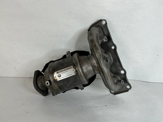 Left, Catalytic Converter with Integrated Exhaust Manifold
	
Santa Fe. 3.3l. Awd. Left. Santa Fe XL. Fwd.
	
Sorento. 3.3l. Left. 3.3L, 2wd.