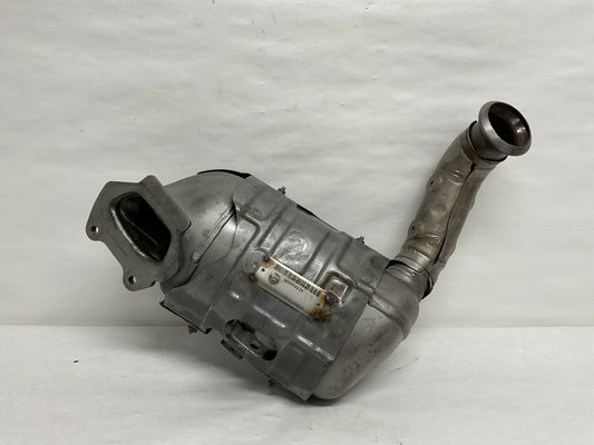 	68323149AC
Positions:	Rear
Other Names:	Manifold
Description:	
Rear Maniverter to Y-Pipe.

Notes:	Engines: 3.6l v6 24v vvt engine. 3.6l v6 24v vvt engine upg i w/ess.
Replaces:	68323149ab
