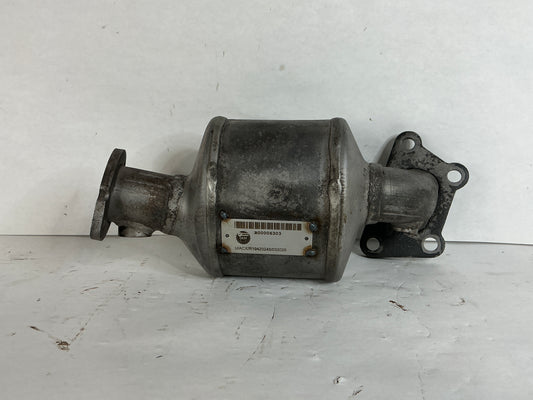Front, Right, Rear
Other Names:	Converter
Replaces:	20910494