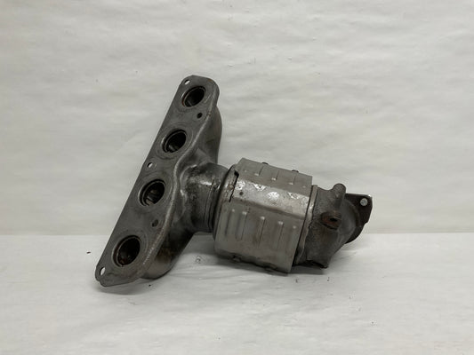 Manifold Catalytic Assembly Exhaust
Description:	
Elantra. 1.8l. Sedan. Usa built. Federal. From 1/1/12.