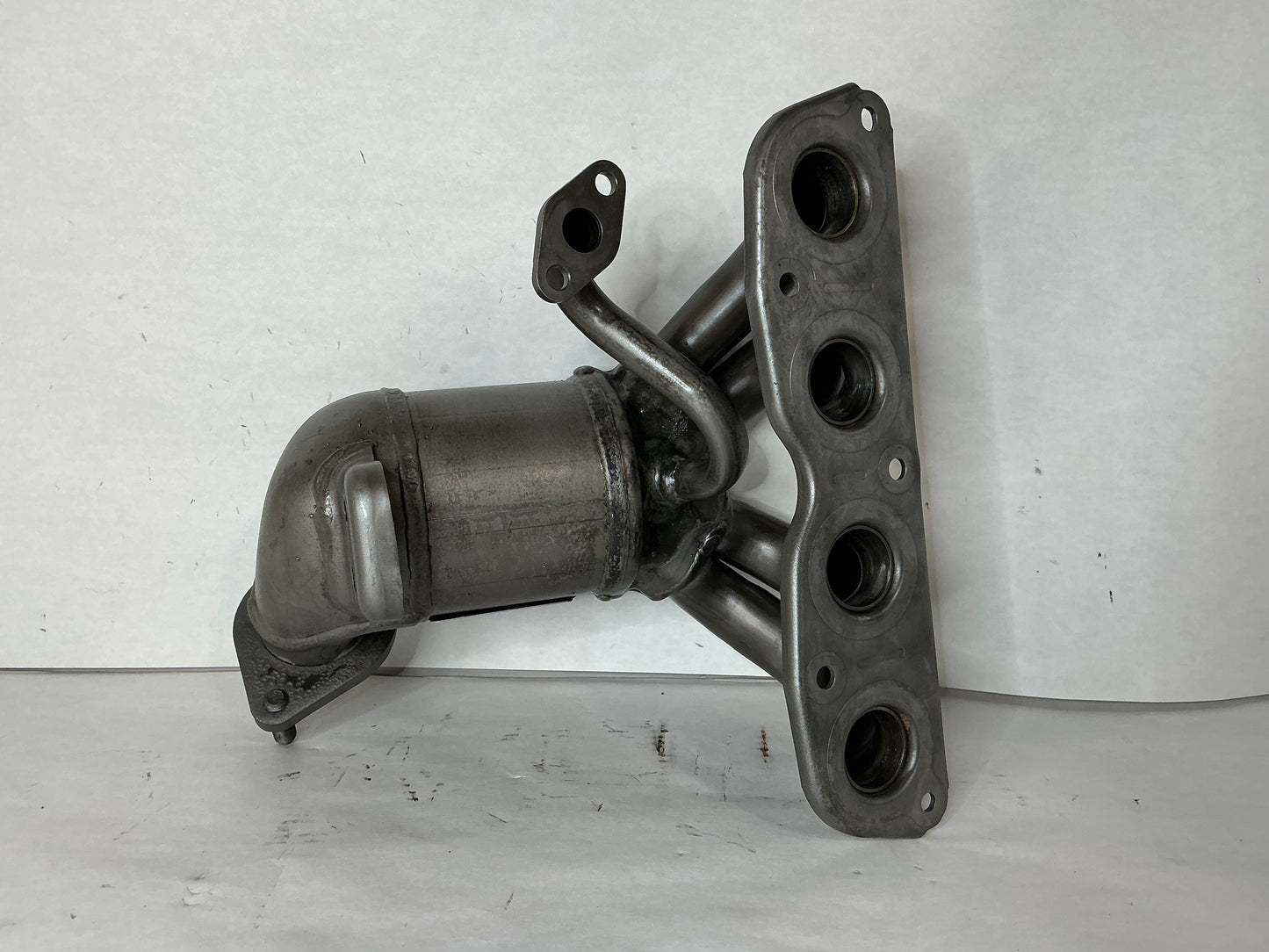 Catalytic Converter with Integrated Exhaust Manifold, SULEV Spec
Elantra. Integrated converter.. Korea built. With sulev. 2.0L
Replaces: 285102jaa5