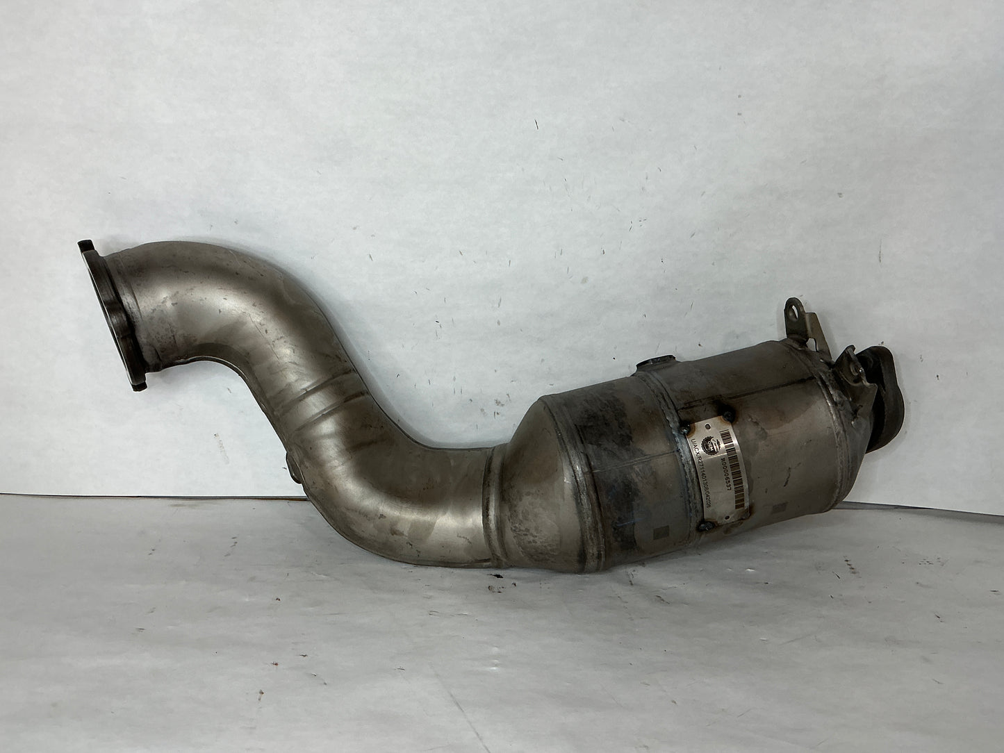 	271-140-13-08
Condition:	New
Notes:	Part is only or also supplied as reconditioned part.
Replaces:	271140130860, 271140130880, 271140130888
