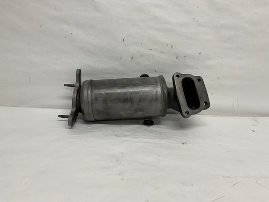 12643323
Other Names:	Catalytic Converter
Description:	
Spark. This GM Genuine Part is designed, engineered, and tested to rigorous standards and is backed by General Motors Collision parts are designed to help promote proper and safe repair

Condition:	New