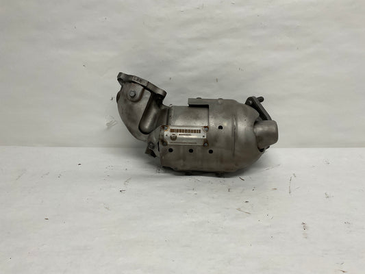 Case Assembly Catalyst	
1.6L, without awd. Tucson. 1.6l. Fwd.
Notes:	2.0L & 2.4L Engines Part Of Exhaust Manifold.