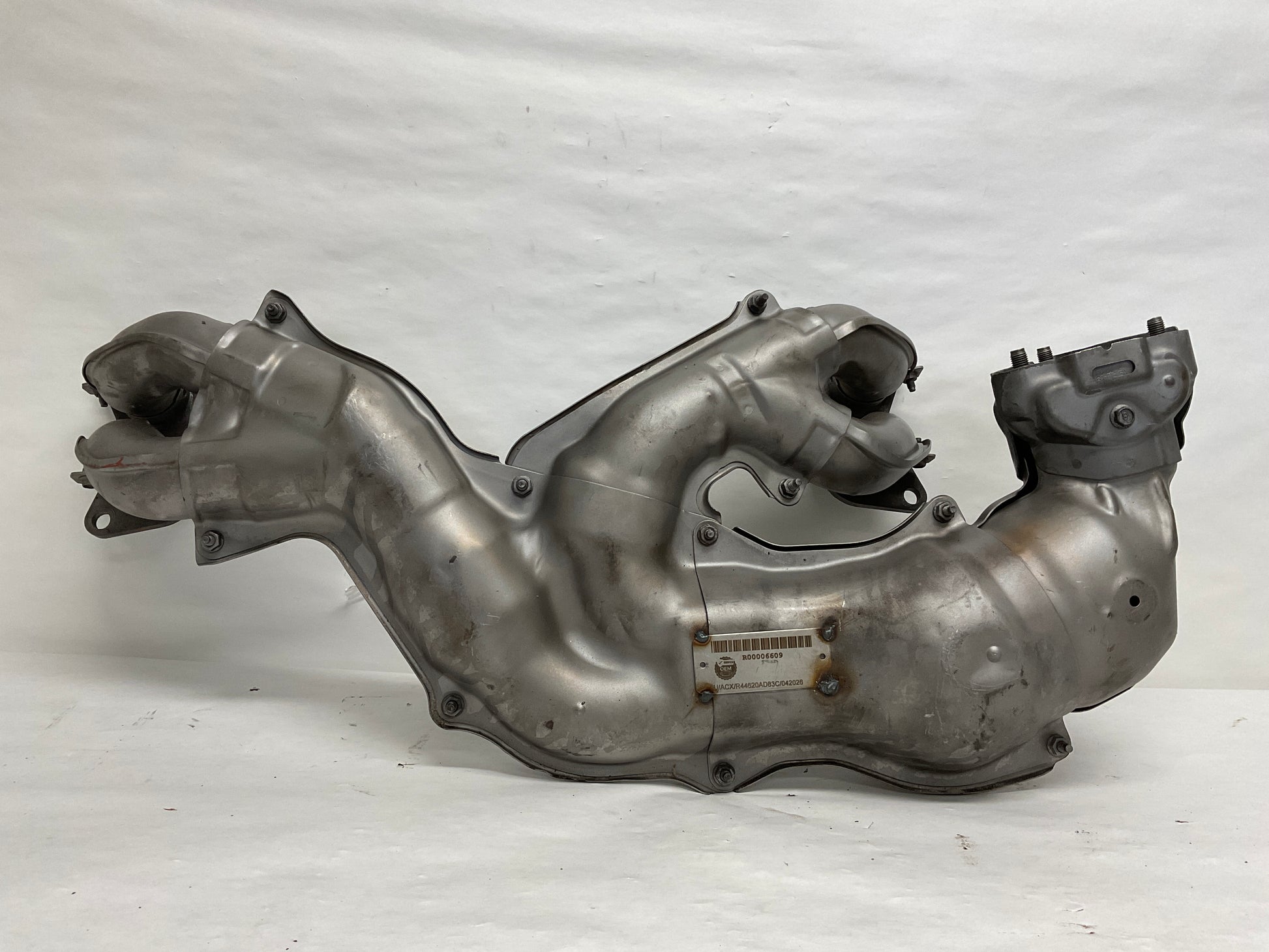 44620AD83C
Positions:	Front
Other Names:	Fed Spec_exhaust Pipe Ay Front
Replaces:	44620ad83a, 44620ad83b

MARK: FCA86