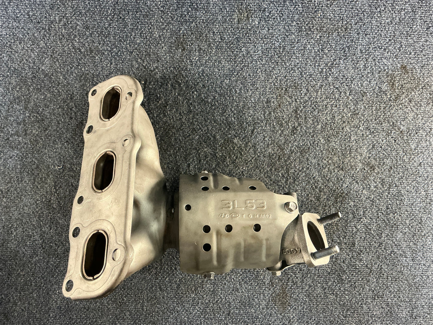 HYUNDAI/KIA Exhaust Manifold OEM PN 285103L530 EPA Code ACX