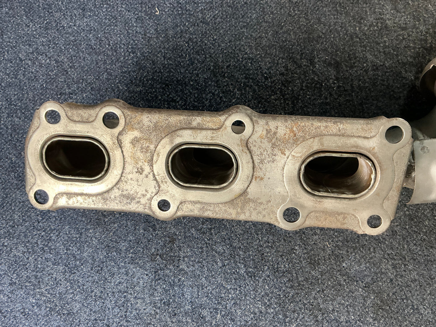HYUNDAI/KIA Exhaust Manifold OEM PN 285103LAX0 EPA Code ACX